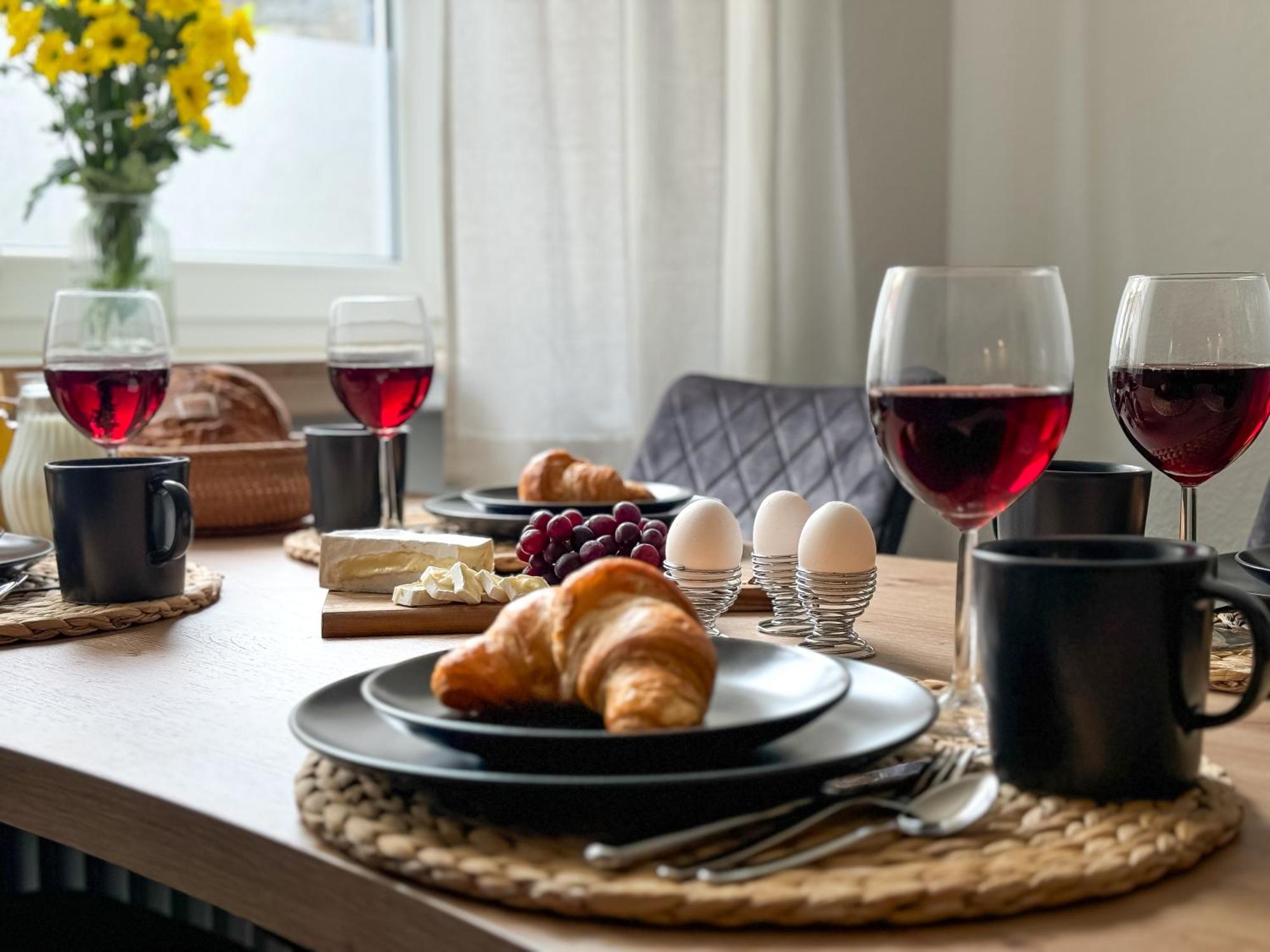 Homelystays Stilvolles Apartment An Der Kirche Lemförde Buitenkant foto